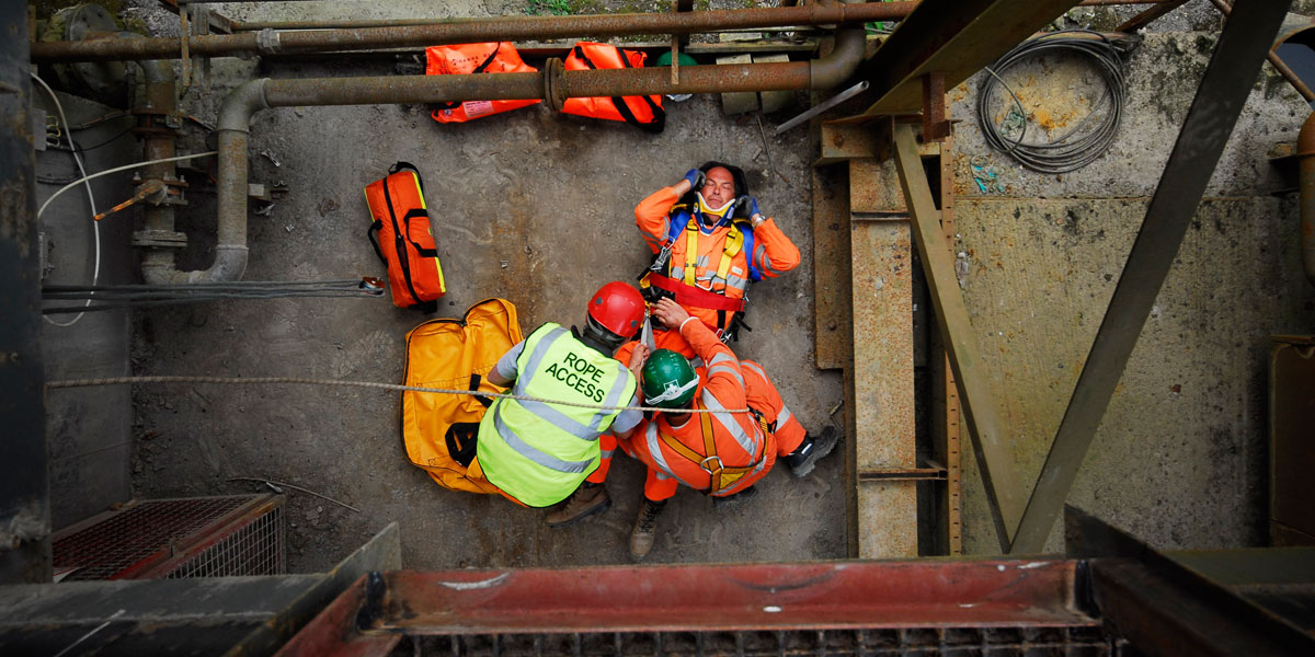 RIG Systems – Industrial safety and specialist rescue training providers. Confined space, work at height, water rescue, rope rescue, IRATA, first aid, emergency response teams, standby rescue